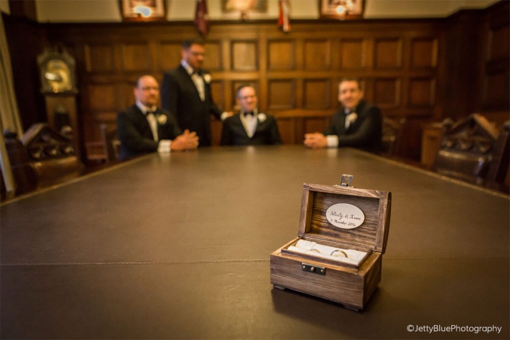 castlereagh-boutique-hotel-gallery-table-rings castlereagh-boutique-hotel-gallery-table-rings